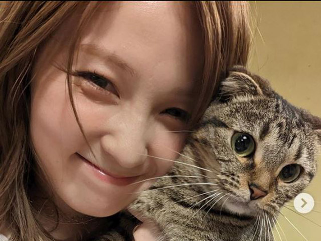 Dream Ami、出産で「家族3人猫1匹の生活」がスタート 愛猫は保護猫の画像1