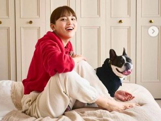 川口春奈、待望の愛犬専用インスタを開設！ 表情豊かなアムちゃんが沢山